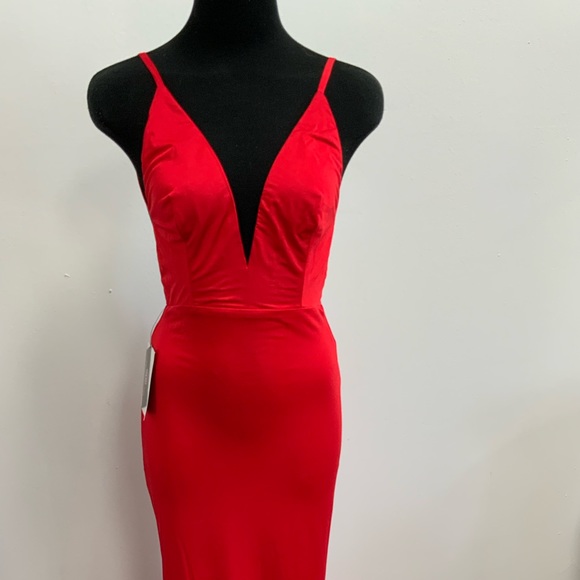 Abyss By Abby Dresses & Skirts - Plunge neck sleeveless maxi gown w/ knotted back detail & low back